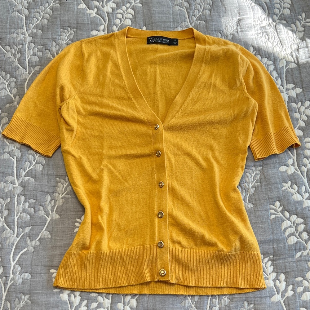 Sunflower Yellow Button-Up Cardigan Short Sleeve Fits a Small